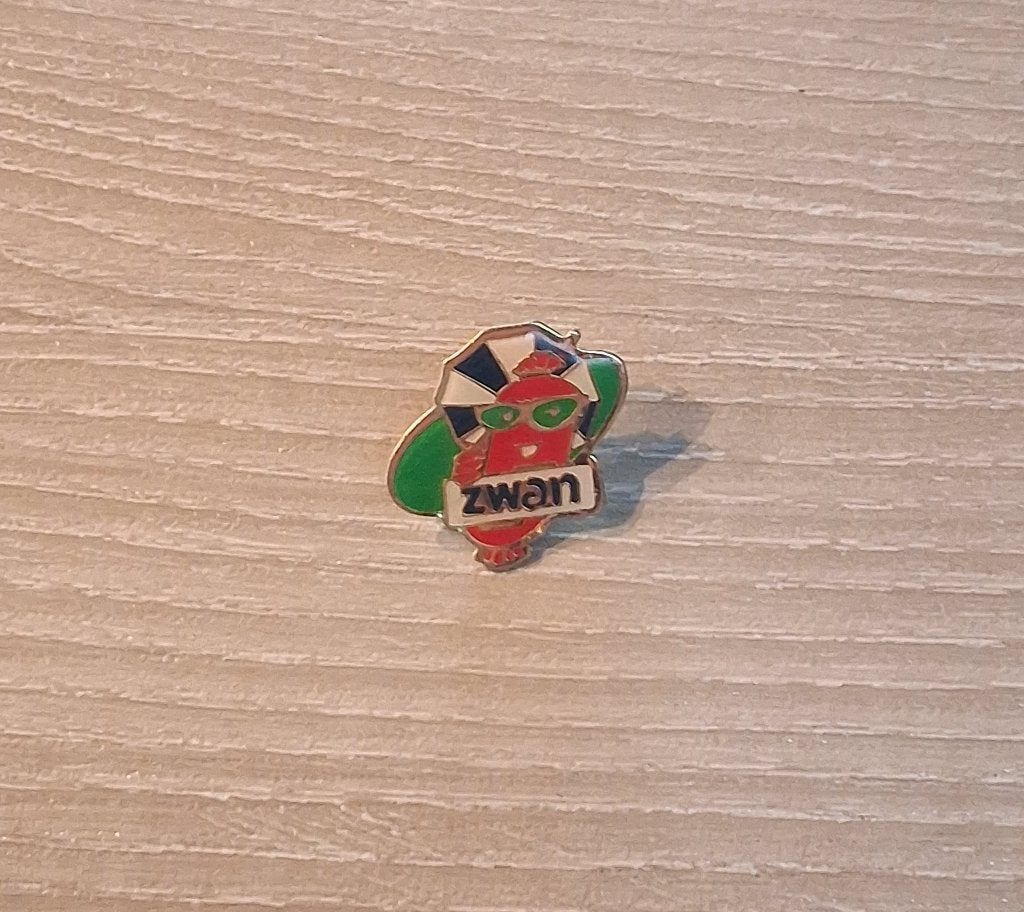 PIN - ZWAN - WORSTJES, Verzamelen, Speldjes, Pins en Buttons, Verzenden, Gebruikt, Merk, Speldje of Pin