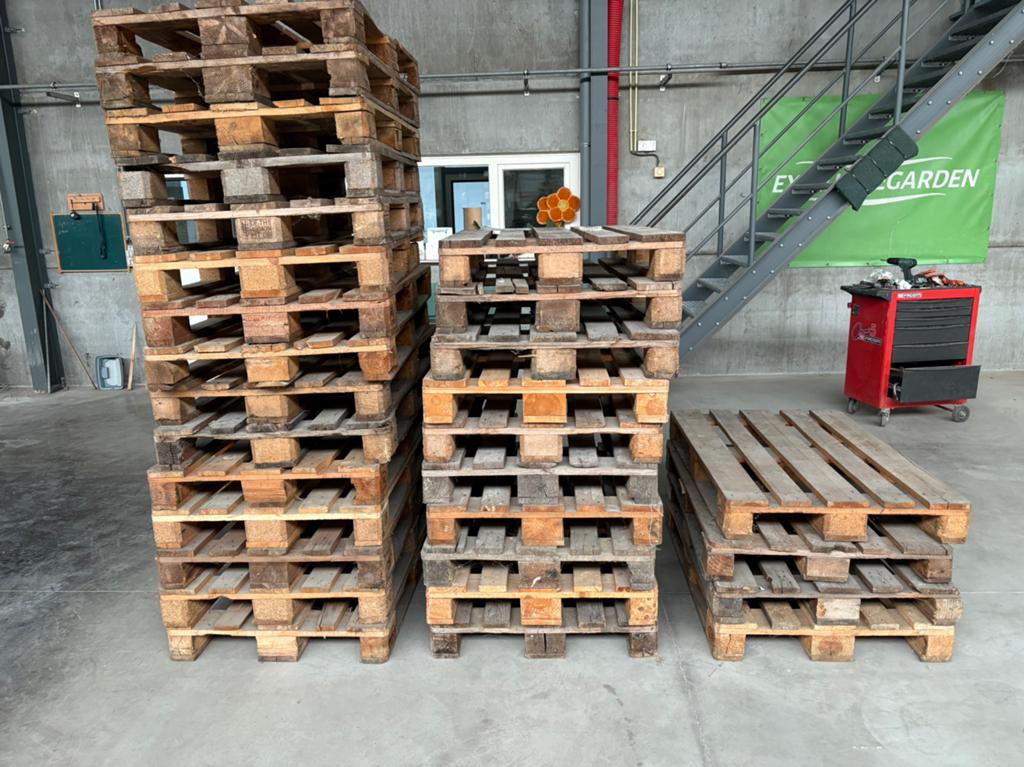 Euro paletten, Doe-het-zelf en Bouw, Hout en Planken, Ophalen, Zo goed als nieuw