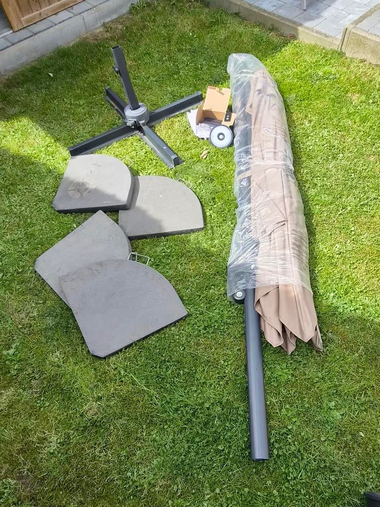 Parasol 3x3 Complet + LED en super état, Tuin en Terras, Parasols, Ophalen