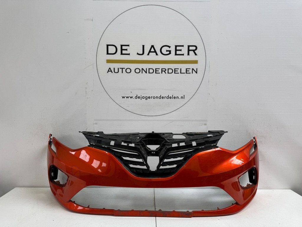 RENAULT CLIO 5 VOORBUMPER BUMPER 620220229R 2019-, Renault Group, Gebruikt, Contact.group@renault.com, Bumper