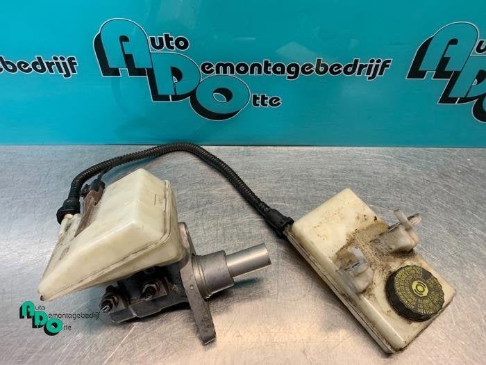 Cylindre de frein principal d'un Citroen C4 Grand Picasso (C, -, 3 mois de garantie, Utilisé, -