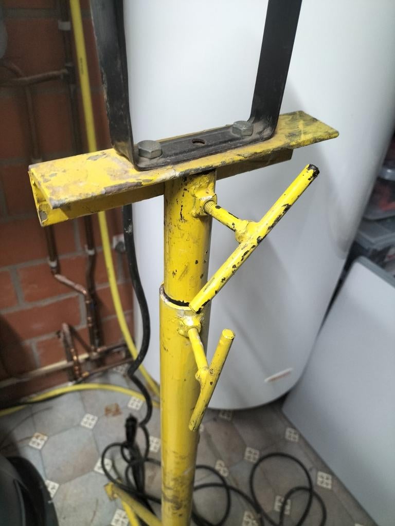 Werklamp op statief 3 mtr incl reserve  lampen, Ophalen of Verzenden