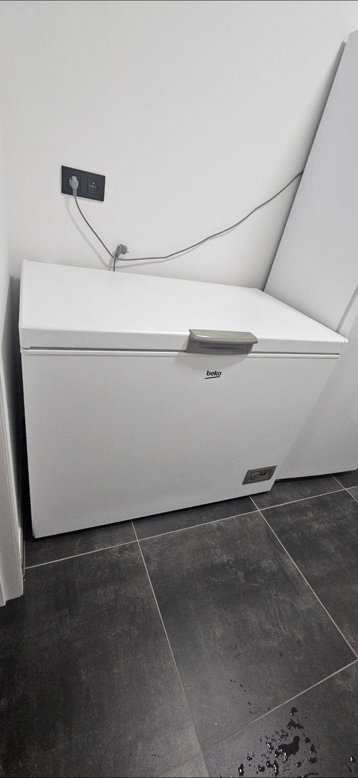 Beko diepvries goeie staat, Ophalen, Gebruikt