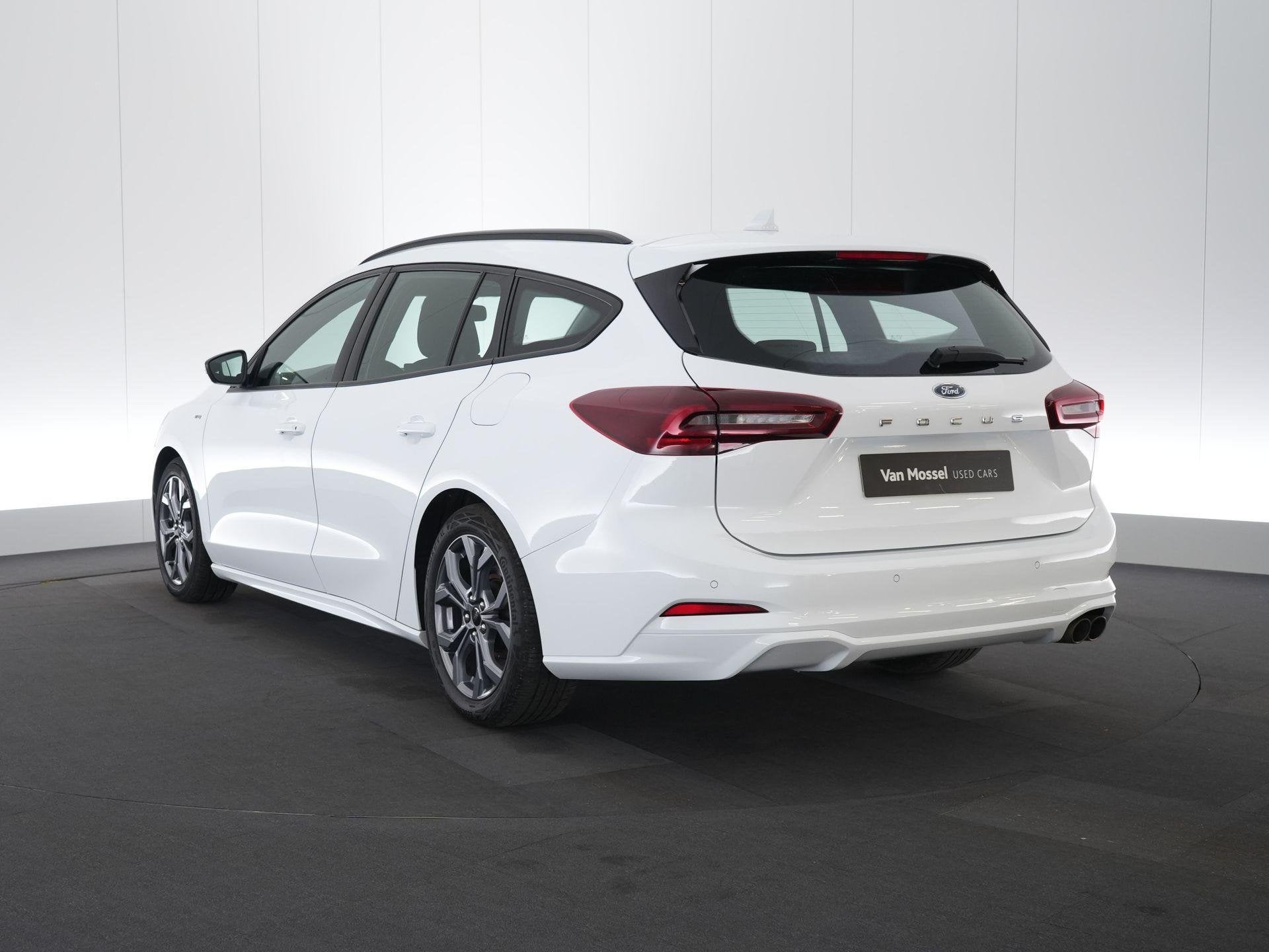 Ford Focus Clipper 1.0i EcoBoost MHEV 92kW ST-Line, Stof, Gebruikt, Automatische klimaatregeling, Wit