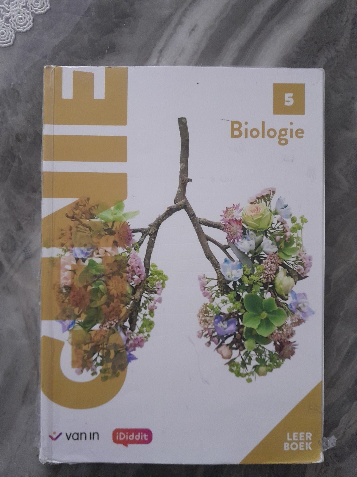 Genie Biologie 5, Ophalen of Verzenden, Gelezen, Biologie