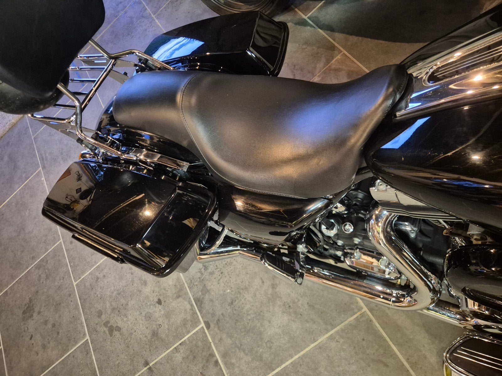 Harley Davidson Touring Le Pera zadel, Motoren, Ophalen