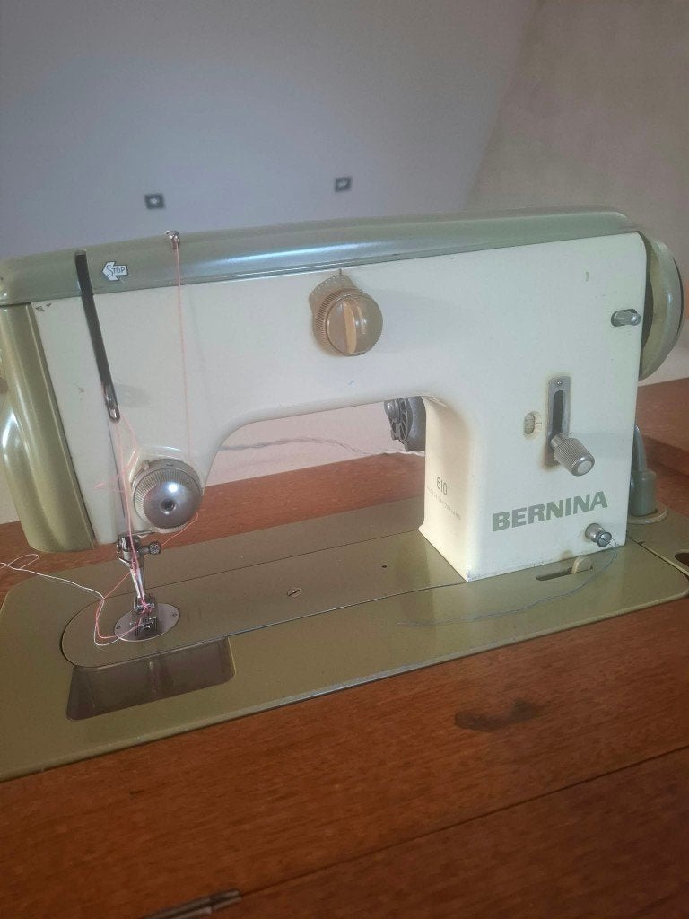 Bernina 600/610 Naaimachine met elektrische aandrijving, Ophalen, Gebruikt, Naaimachine, Bernina