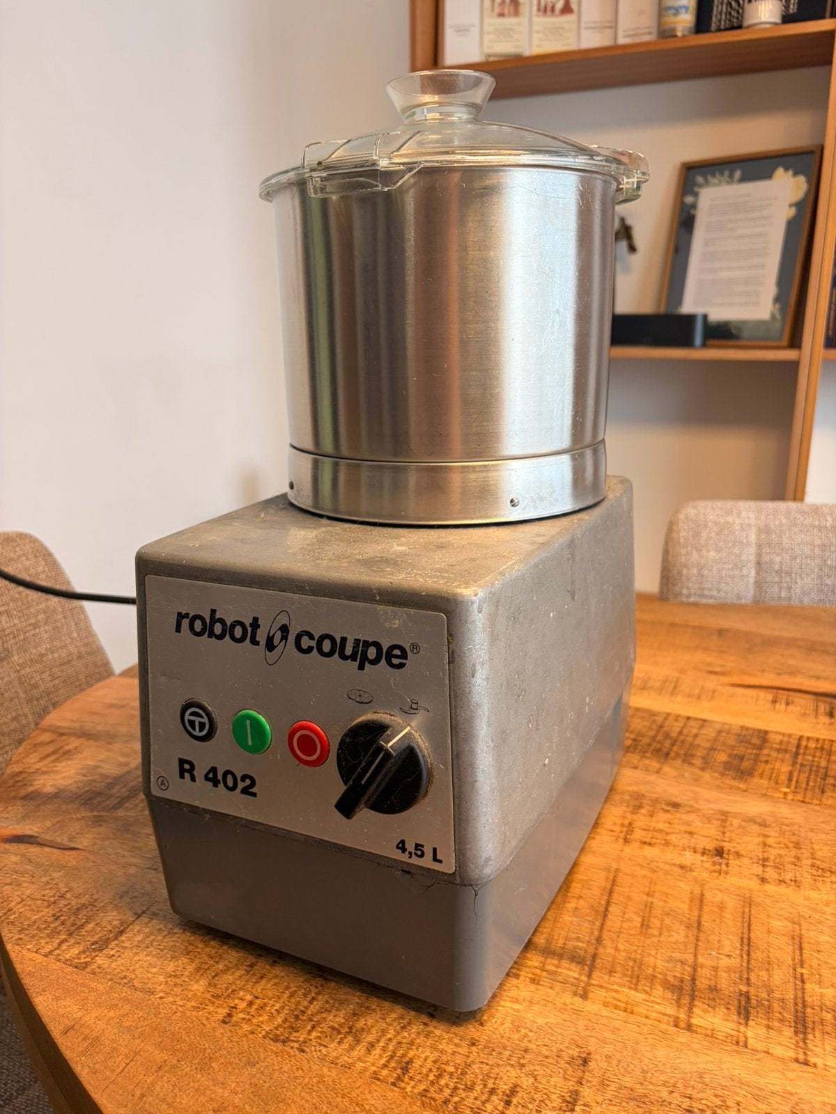 Robot Coupe R402 A – Cutter professionnel 4,5 L – 230 V, 4 litres ou plus, Enlèvement, Utilisé