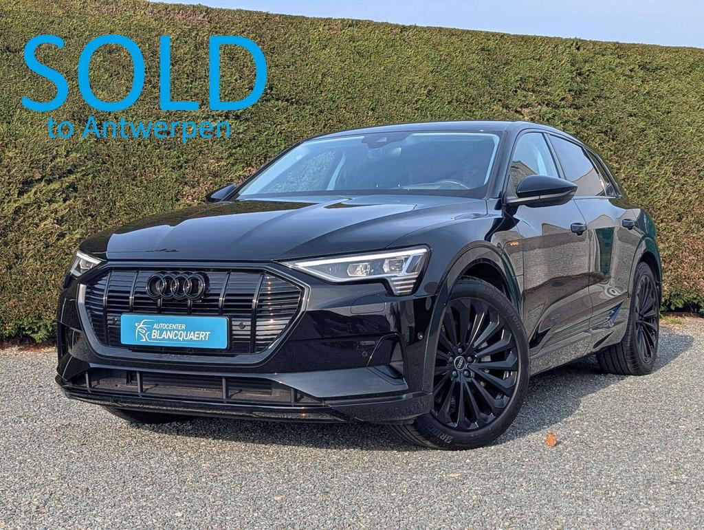 Audi Q8 e-tron !verkocht! e-tron 55 - head up - nachtcamera, Auto's, Audi, Automaat, Stof, Gebruikt, Zwart