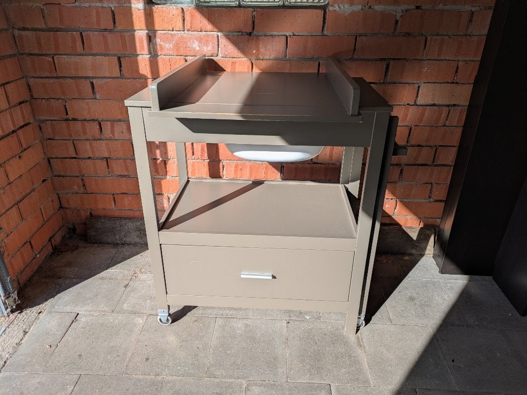 verzorgingstafel / luiertafel /wastafel met badje, Kinderen en Baby's, Ophalen, Gebruikt, Badje