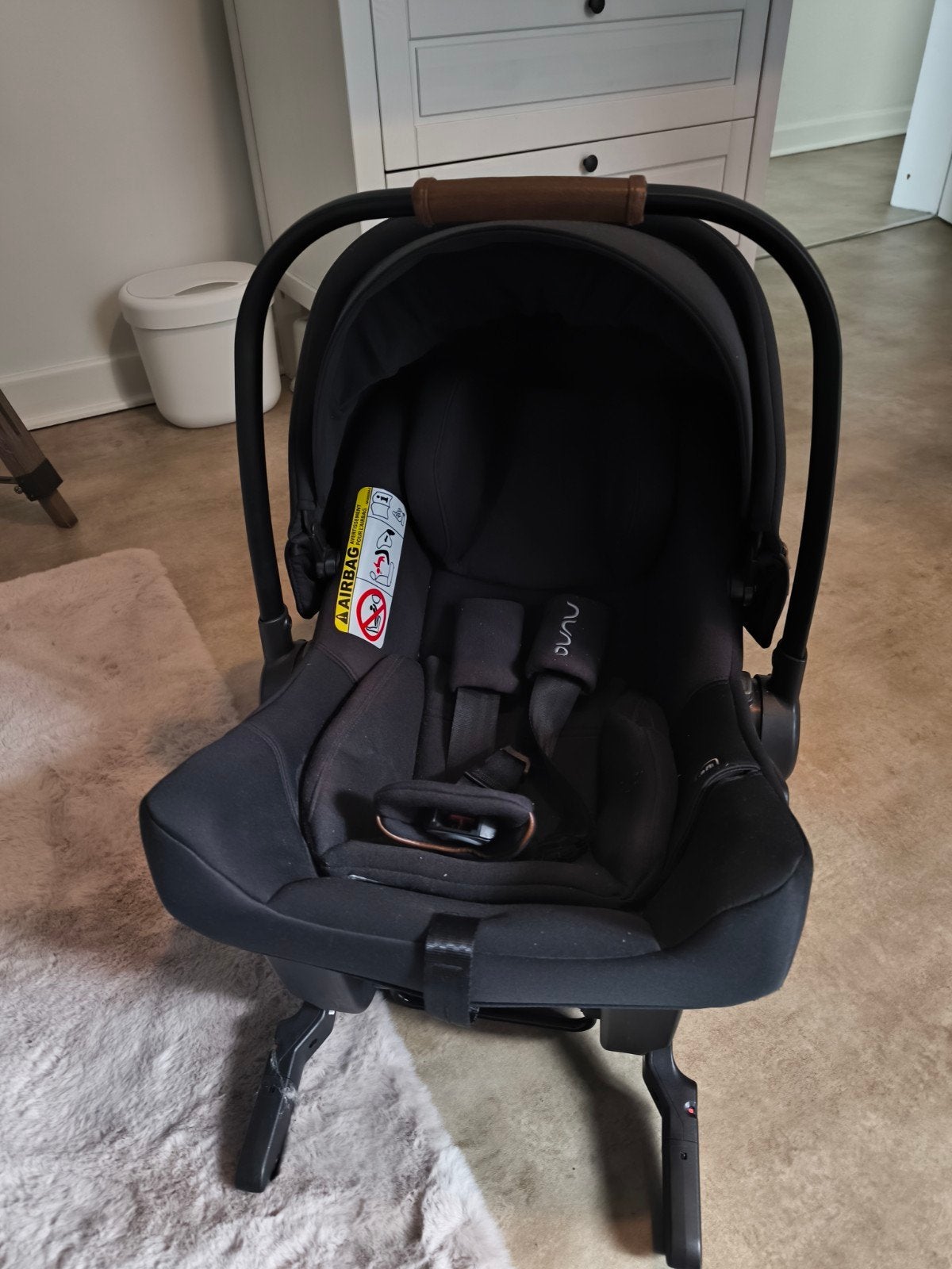 maxi cosi nuna, Enfants & Bébés, Enlèvement, Isofix