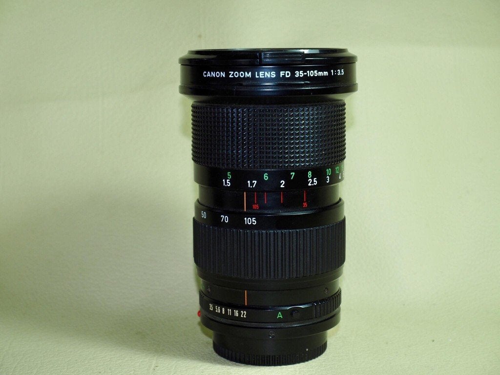 Canon FD 35-105mm f3.5 - Etat NEUF ! => 99€, Zoom, Comme neuf, Canon, Enlèvement ou Envoi