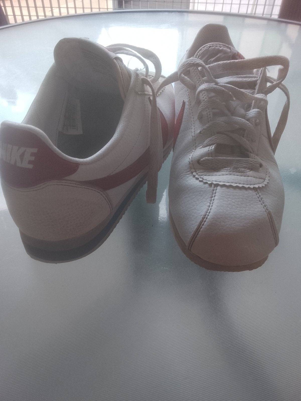 Nike sneakers 42,5, Vêtements | Hommes, Chaussures, Enlèvement ou Envoi, Nike, Comme neuf, Blanc