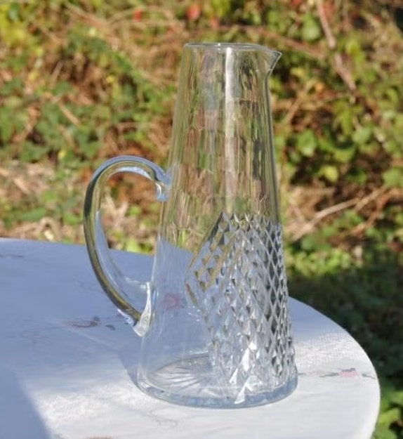 pichet cristal taille diamant, Antiquités & Art, Enlèvement ou Envoi