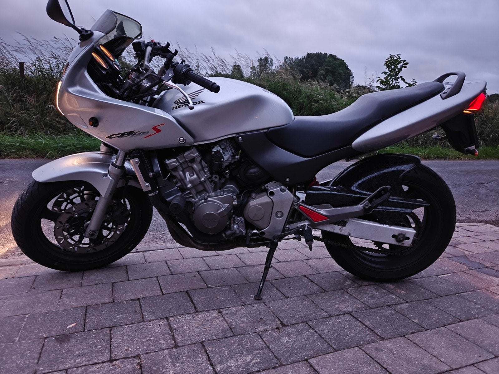 Honda CB600S Hornet, Motos, Motos | Honda, Occasion, Plus de 35 kW, Particulier, 4 cylindres