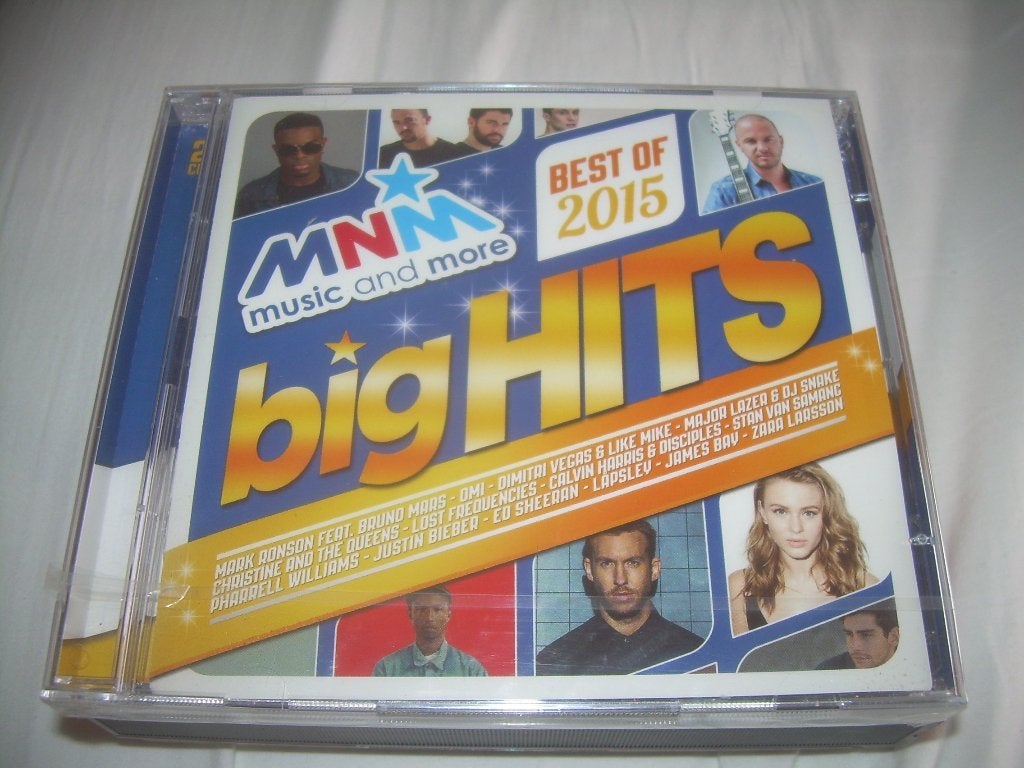 2 CD S - MNM - GRANDS SUCCÈS - MEILLEUR DE 2015, CD & DVD, CD | Compilations, Enlèvement ou Envoi, Comme neuf, Dance
