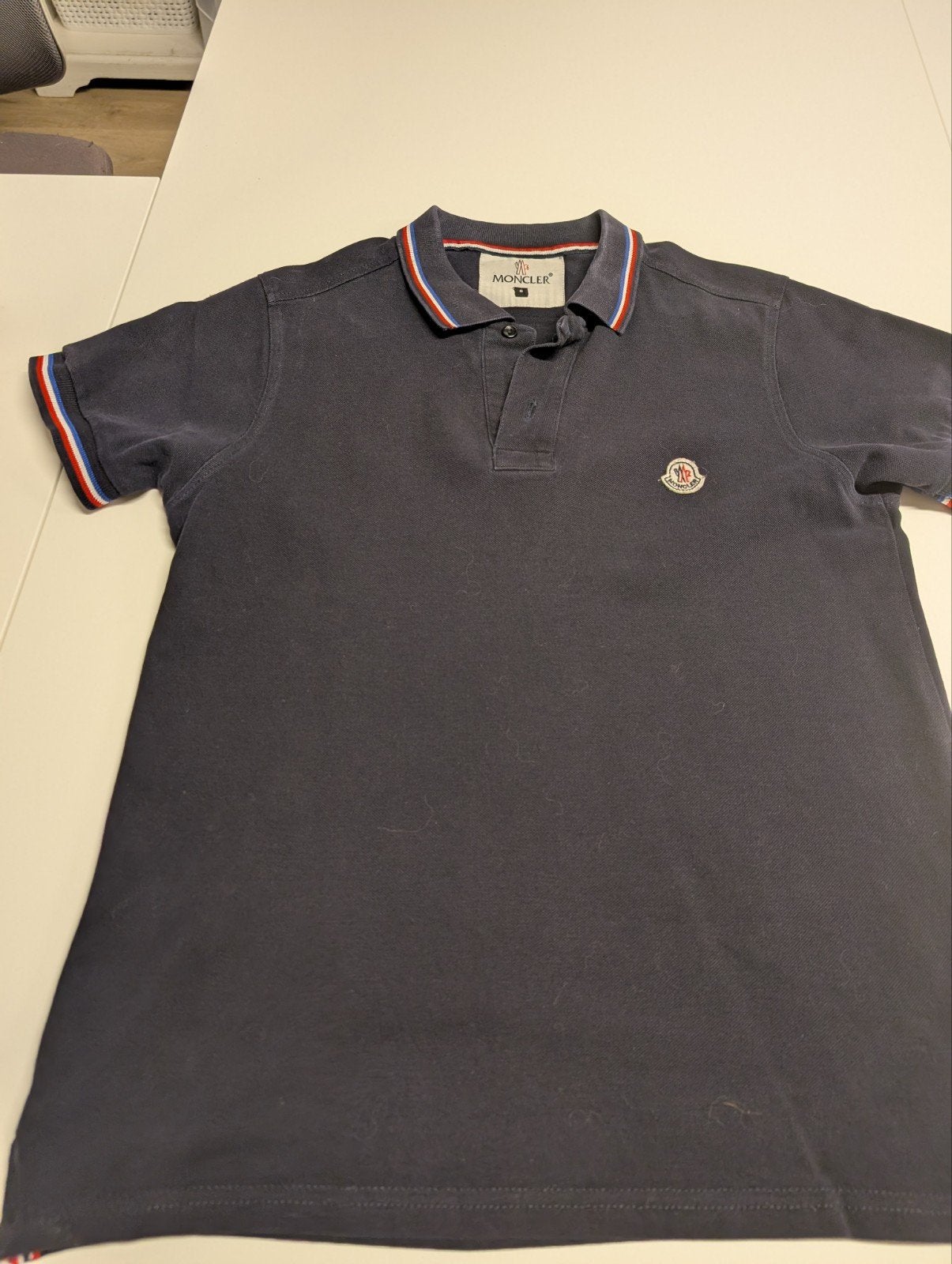 Donker blauwe polo voor jongens/ mannen maat S, Kleding | Heren, Polo's, Ophalen of Verzenden, Zo goed als nieuw, Maat 46 (S) of kleiner