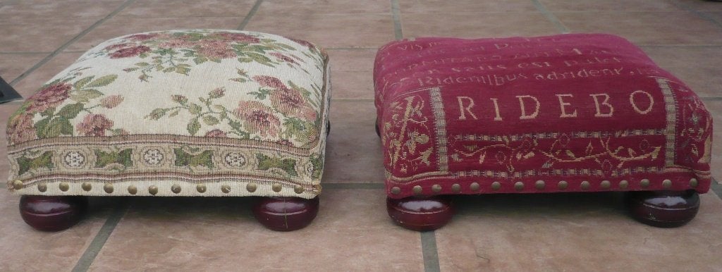 2 voetenbankjes in perfecte staat !, Huis en Inrichting, Woonaccessoires | Overige, Meerkleurig, Overige materialen, Ophalen of Verzenden