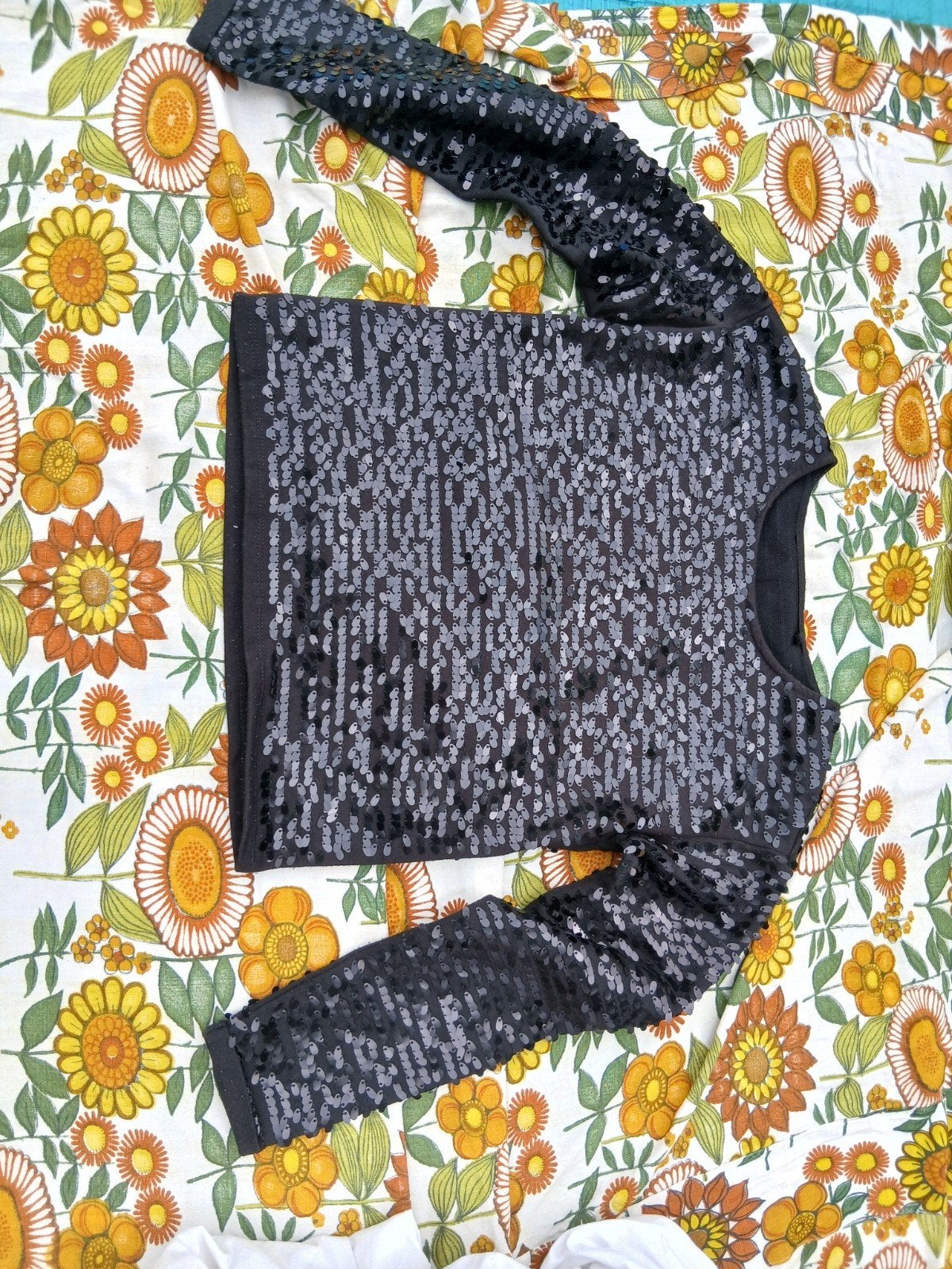 Splinternieuwe blouse met glinsterig maat XS, Kleding | Dames, Blouses en Tunieken, Ophalen, Maat 36 (S)