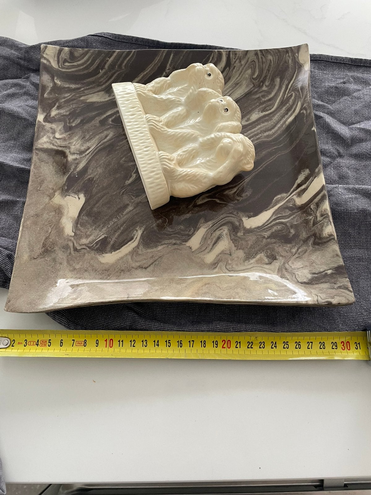 Decoratieve schaal beeldje apen horen-zien-zwijgen, Antiek en Kunst, Ophalen of Verzenden