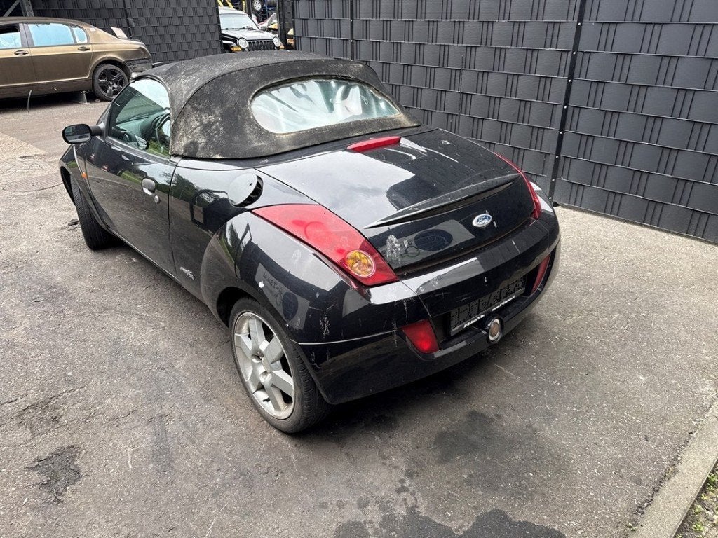 ACHTERKLEP Ford StreetKa (01-2002/07-2005), Gebruikt, Achterklep, Henry-Ford-Straße  1
50735  Köln, DE, Ford-Werke GmbH