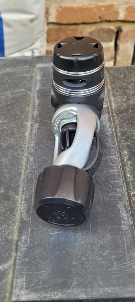 Aqualung 1e trap INT aansluiting, Dieren en Toebehoren, Ophalen