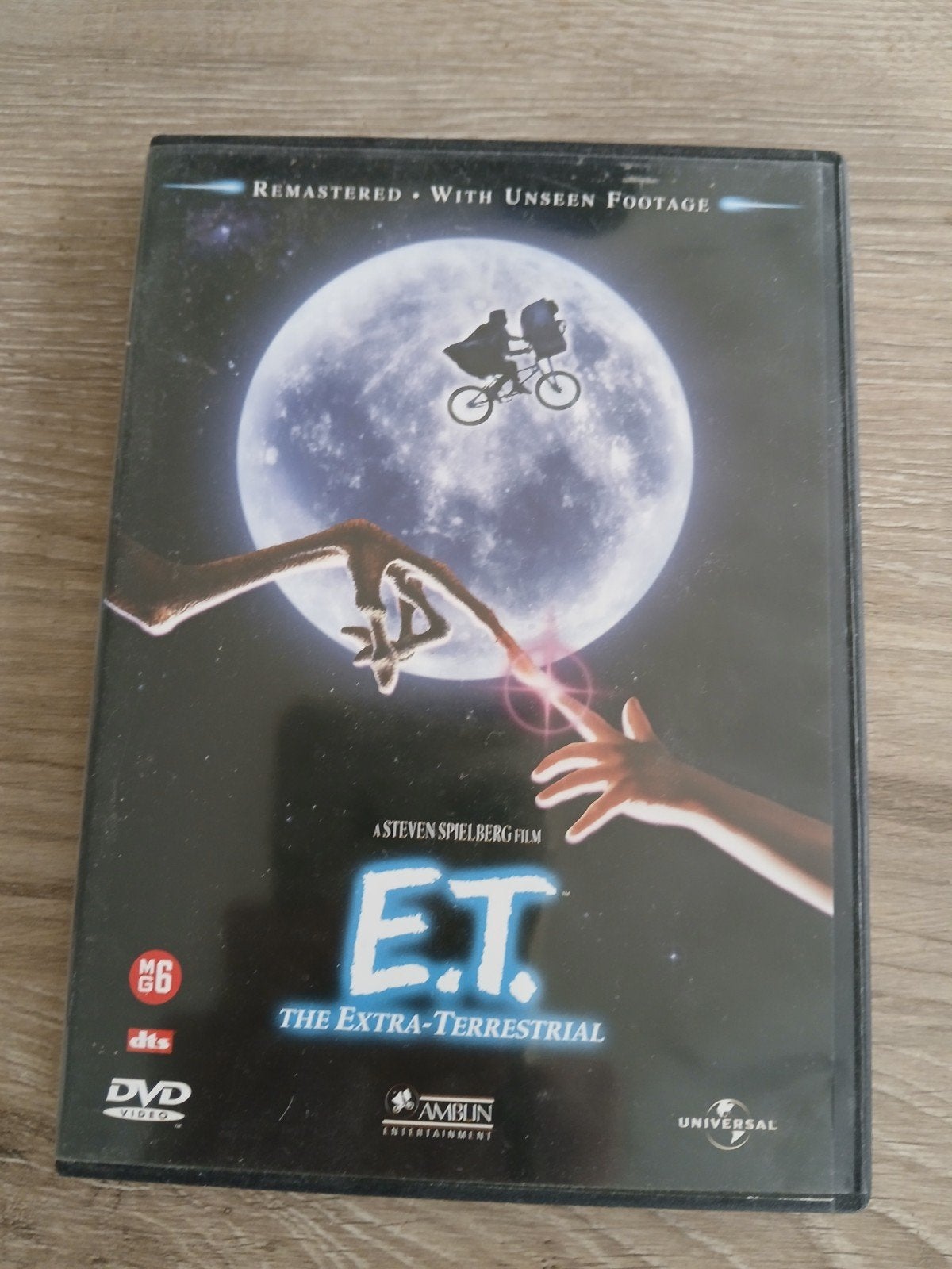 E.T. The Extra-Terrestrial, Ophalen, Nederlands, Zo goed als nieuw, Vanaf 6 jaar