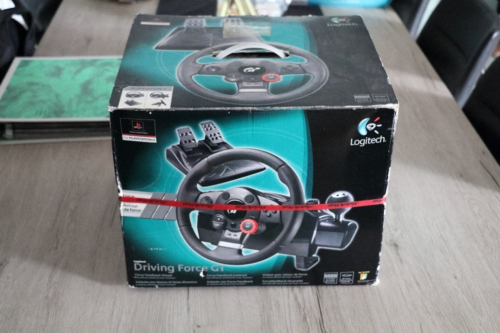 Logitech stuur gaming, Computers en Software, Toetsenborden, Ophalen, Zo goed als nieuw, Bedraad, Logitech G