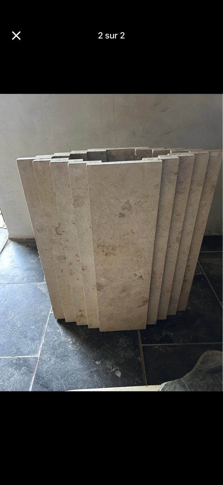 1 marmeren voet, vroeger voor een tafel (onderstel), Huis en Inrichting, Ophalen, Gebruikt, Mediterraans, Beige