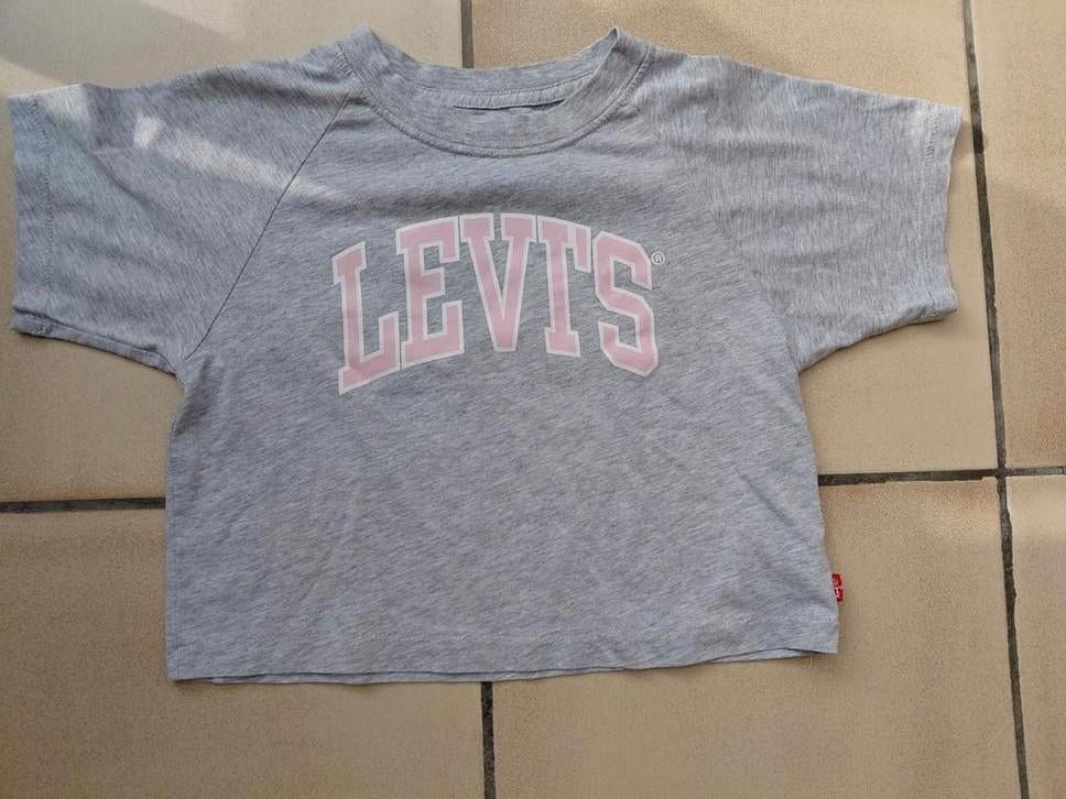 T-shirt 116, Meisje, Ophalen of Verzenden, Zo goed als nieuw, Shirt of Longsleeve