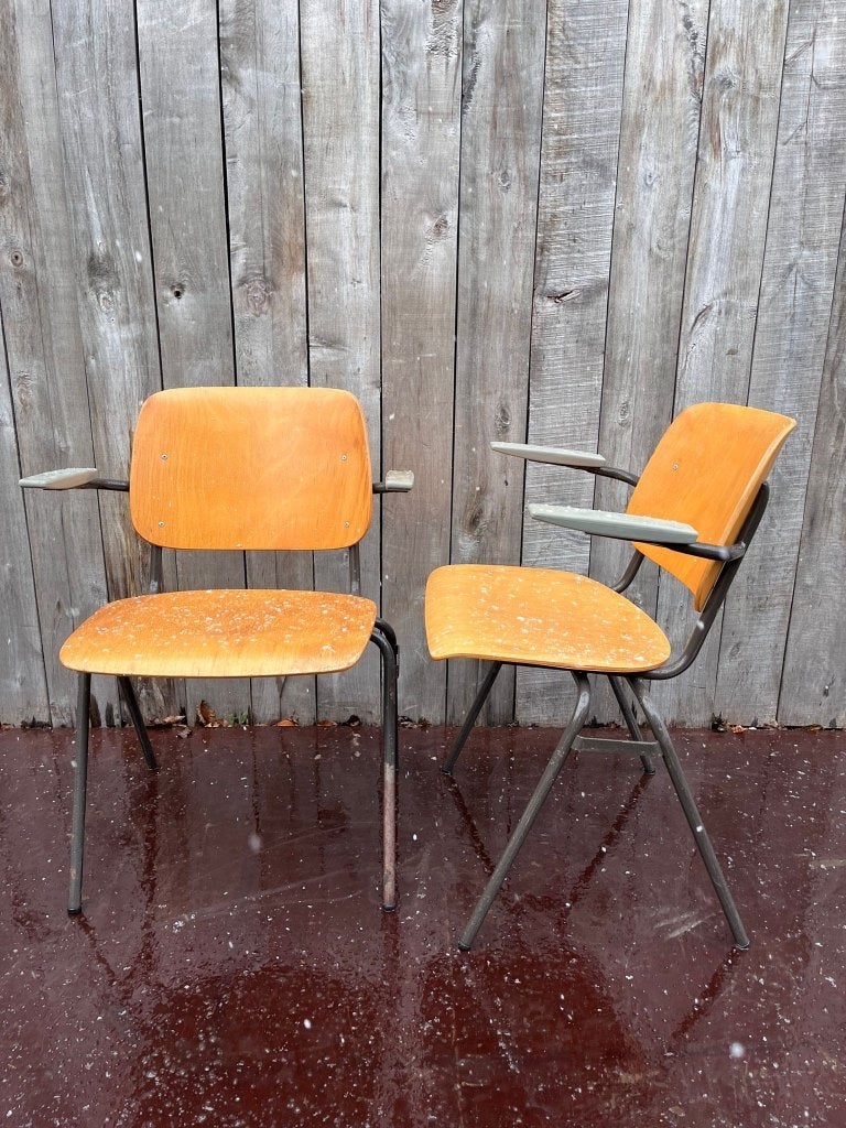 Marko Holland retro chairs – (26 op voorraad), Huis en Inrichting, Stoelen, Gebruikt, Bruin, Ophalen of Verzenden, Overige materialen