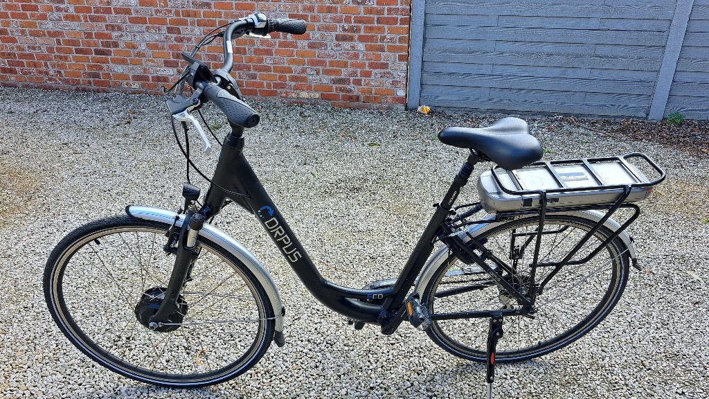 Elektrische fiets in perfecte staat, Velgrem, Versnellingen, Zo goed als nieuw, Ophalen