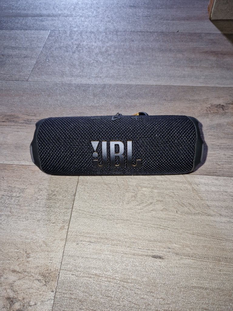 JBL Flip 7 Tomorowland Edition, Audio, Tv en Foto, Ophalen, JBL, Nieuw, Draagbare speaker
