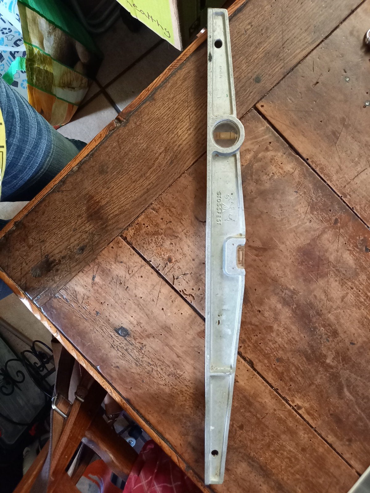 Niveau ancien, Enlèvement