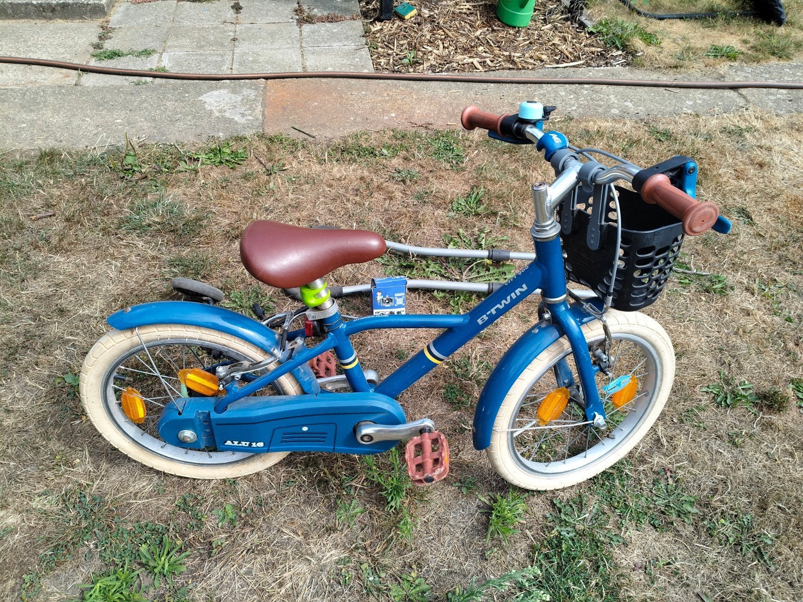 Kinderfiets Decathlon ALU 16 inch, Fietsen en Brommers, Fietsen | Kinderfietsjes, Ophalen, Zijwieltjes, 16 tot 20 inch, Velgrem