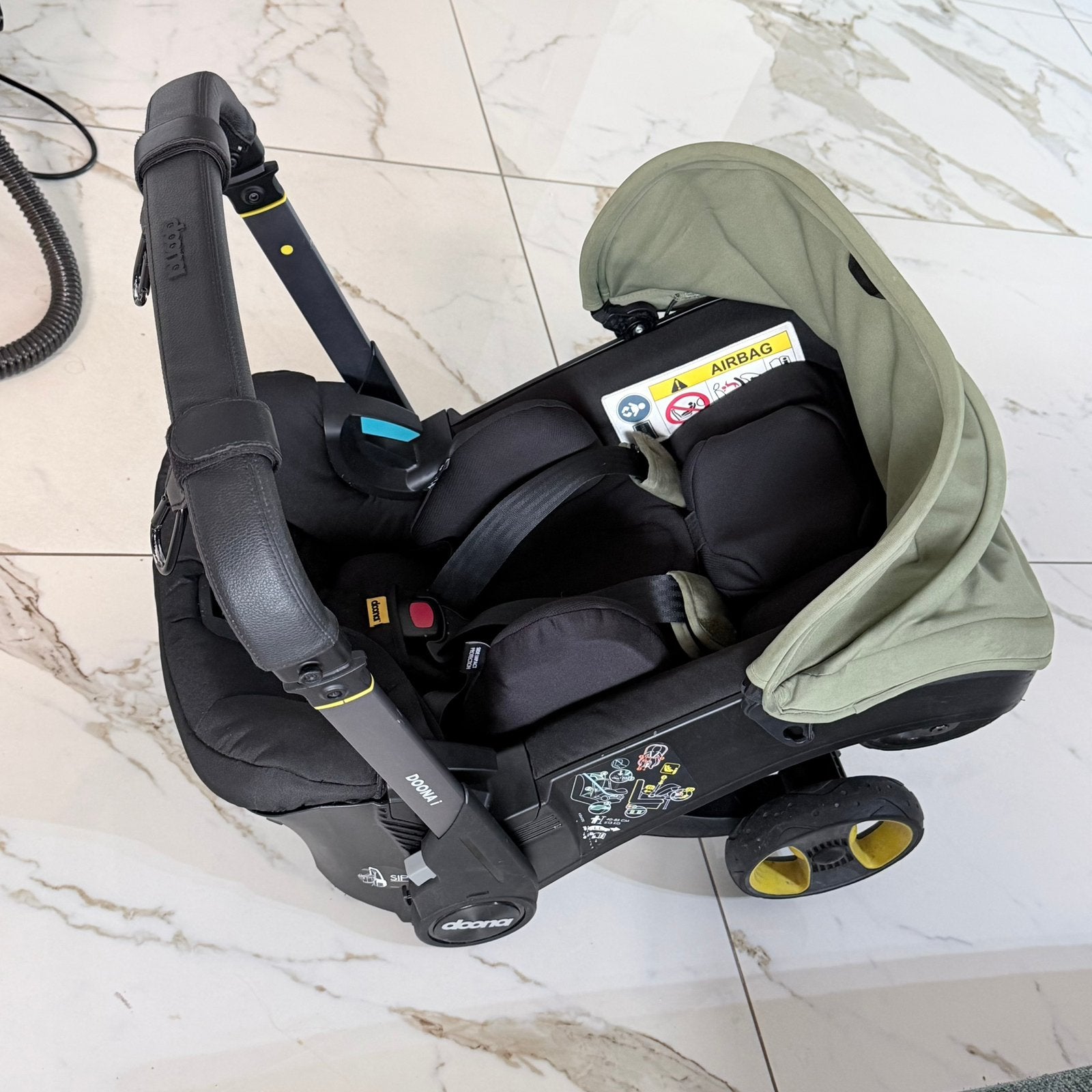 Doona I autostoel/Buggy, Ophalen, Zo goed als nieuw