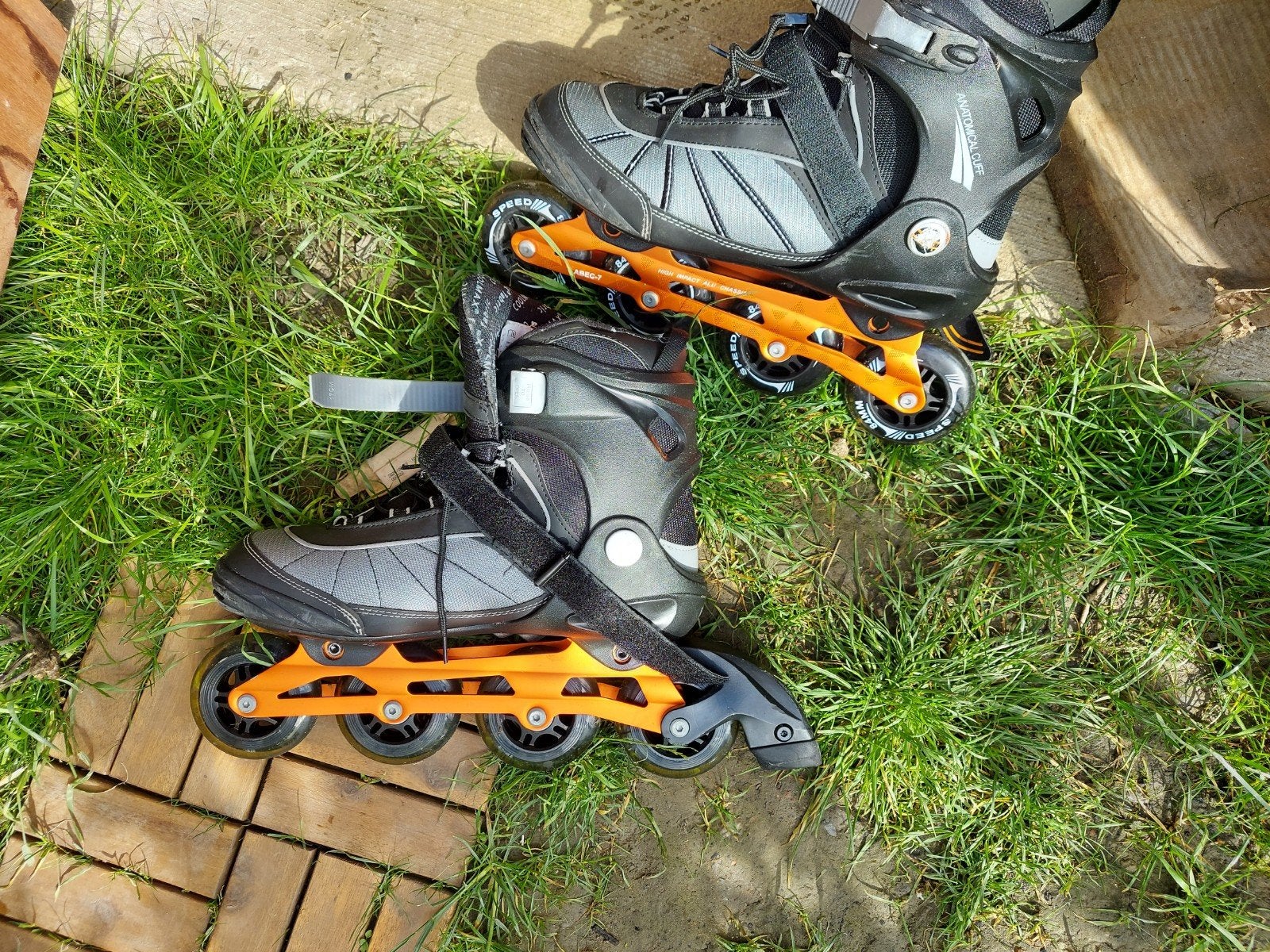 Nooit gebruikt Skates maat 44, Ophalen