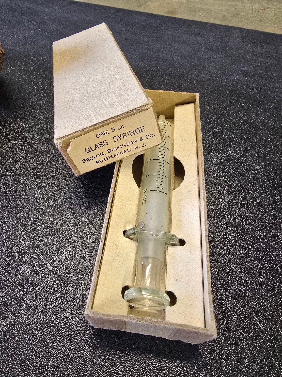 WWII US Med. Depart. 5cc glass syringe, Ophalen of Verzenden
