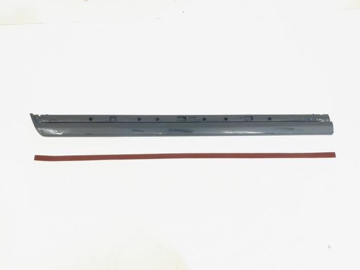 Bande décorative d'un Volkswagen Passat, Volkswagen, -, 3 mois de garantie, Utilisé