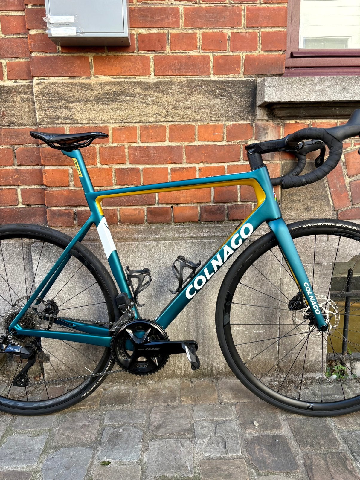 Colnago V3 - Shimano 12v Di2 - Etat Neuf, Fietsen en Brommers, Ophalen, Zo goed als nieuw, Aluminium