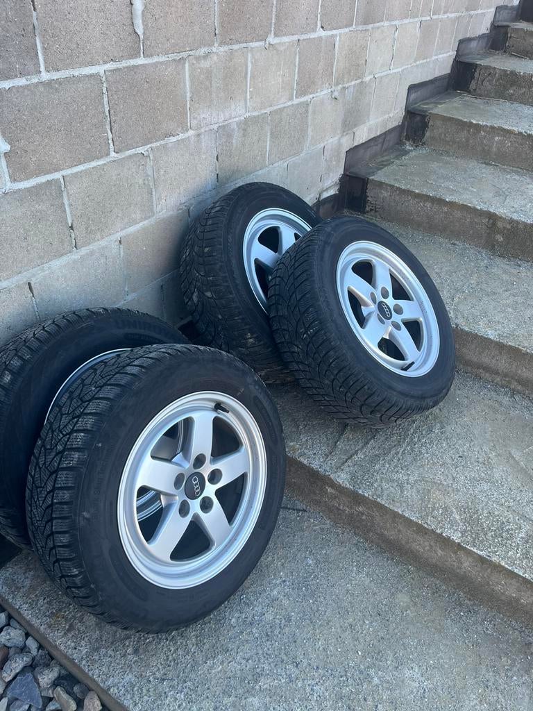 4 roues de 16 pouces avec pneus d'hiver Audi A4, Enlèvement, 16 pouces, Pneus hiver, Jante(s)