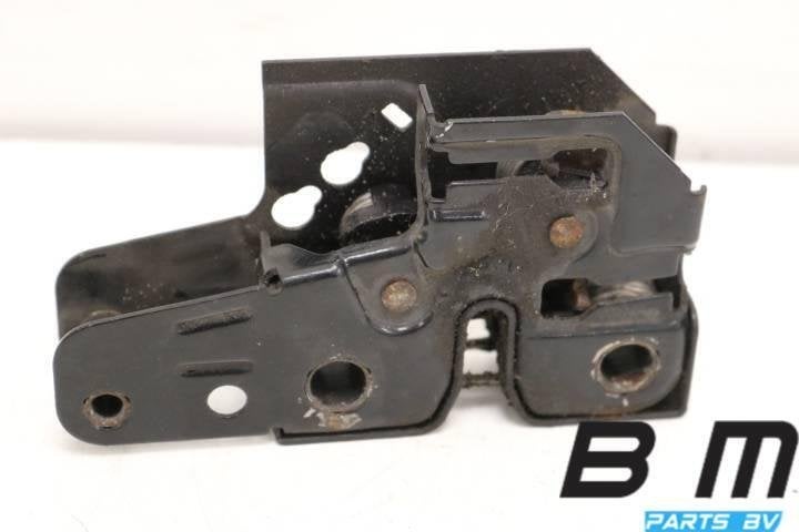 Motorkapslot VW Caddy 2K, Utilisé