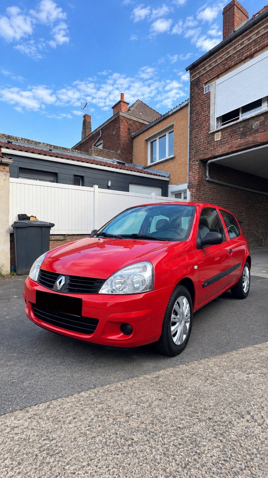 Renault Clio 2 Campus, Auto's, Stof, Zwart, Handgeschakeld, Particulier