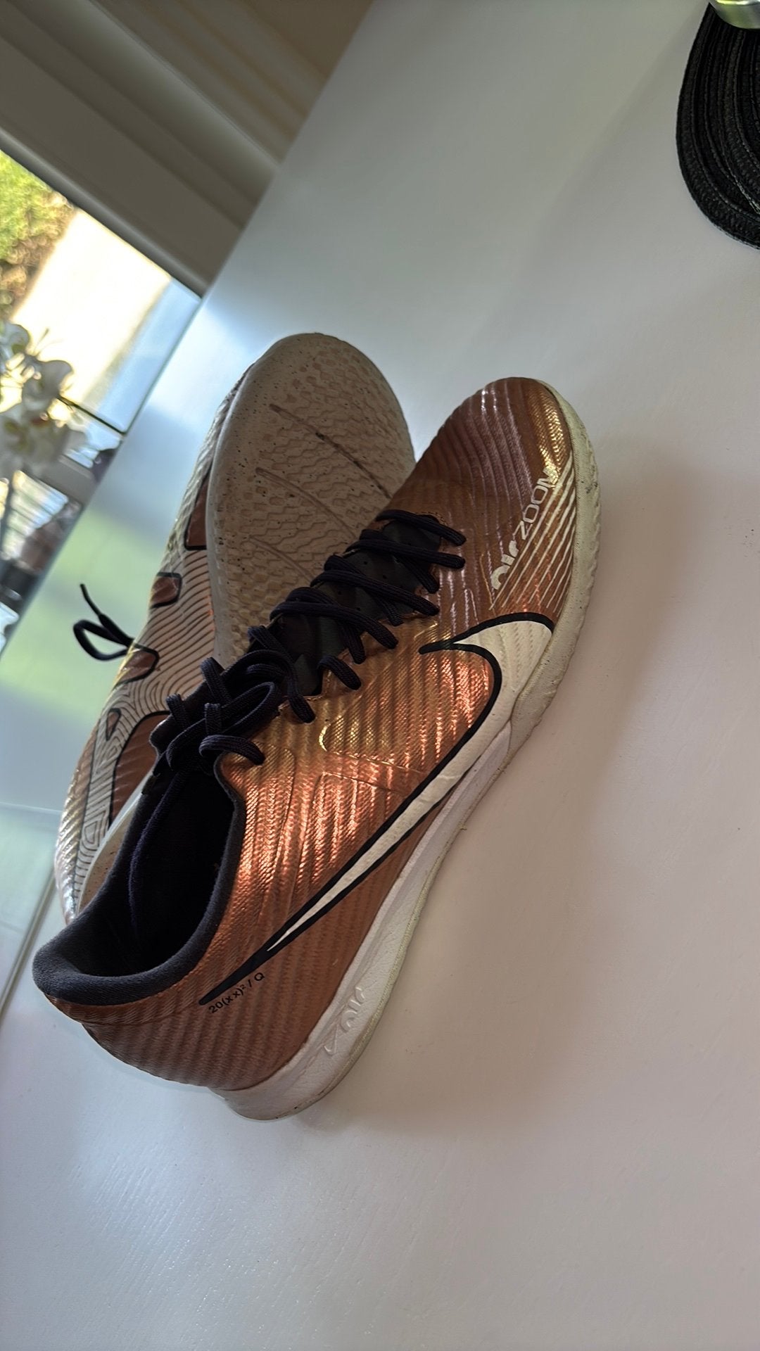 Zaalvoetbalschoenen nike mercurial (air zoom), Sport en Fitness, Voetbal, Ophalen, Zo goed als nieuw