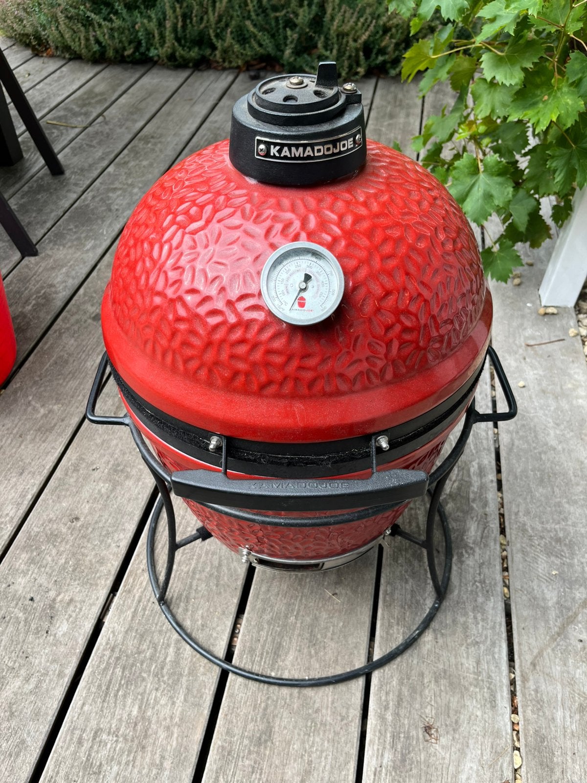 Kamado Joe junior, Tuin en Terras, Houtskoolbarbecues, Ophalen, Gebruikt, Met accessoires