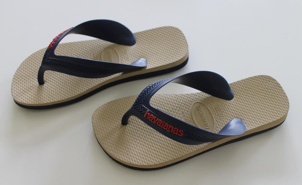 Havaianas maat 33/34, Garçon ou Fille, Enlèvement ou Envoi, Comme neuf, Autres types