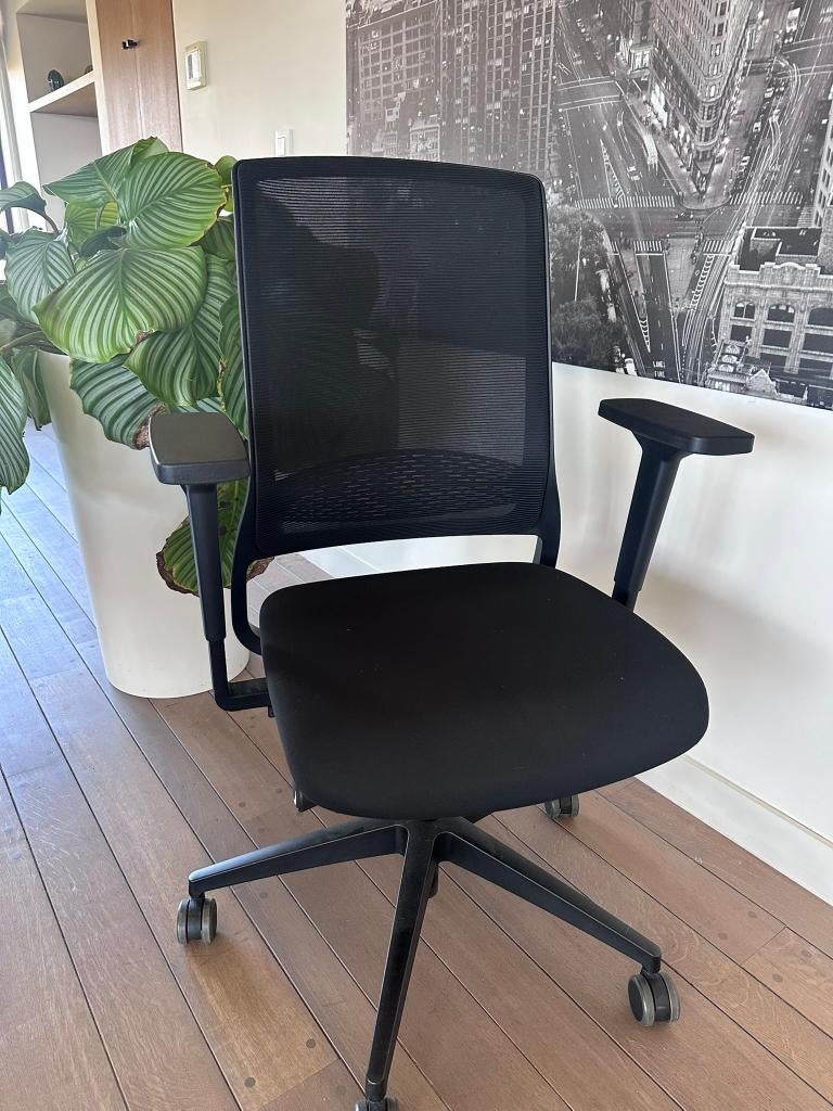 Ergonomische Stoel Gispen, Huis en Inrichting, Bureaustoelen, Zo goed als nieuw, Bureaustoel, Zwart, Ergonomisch, Ophalen of Verzenden