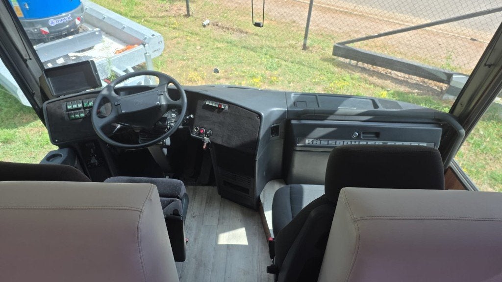 Setra 309hd, Caravanes & Camping, Camping-cars, Particulier, jusqu'à 4, Modèle Bus ou Fourgon aménagé, Mercedes, 8 à 9 mètres