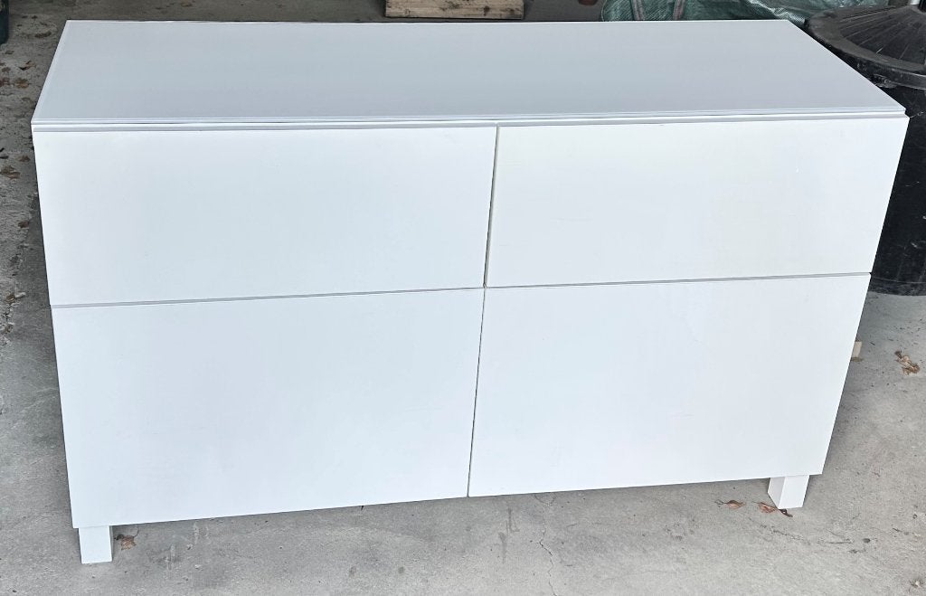Meuble bas de rangement (commode) blanc IKEA BESTA bon état, 3 ou 4 tiroirs, 25 à 50 cm, Moins de 100 cm, Enlèvement