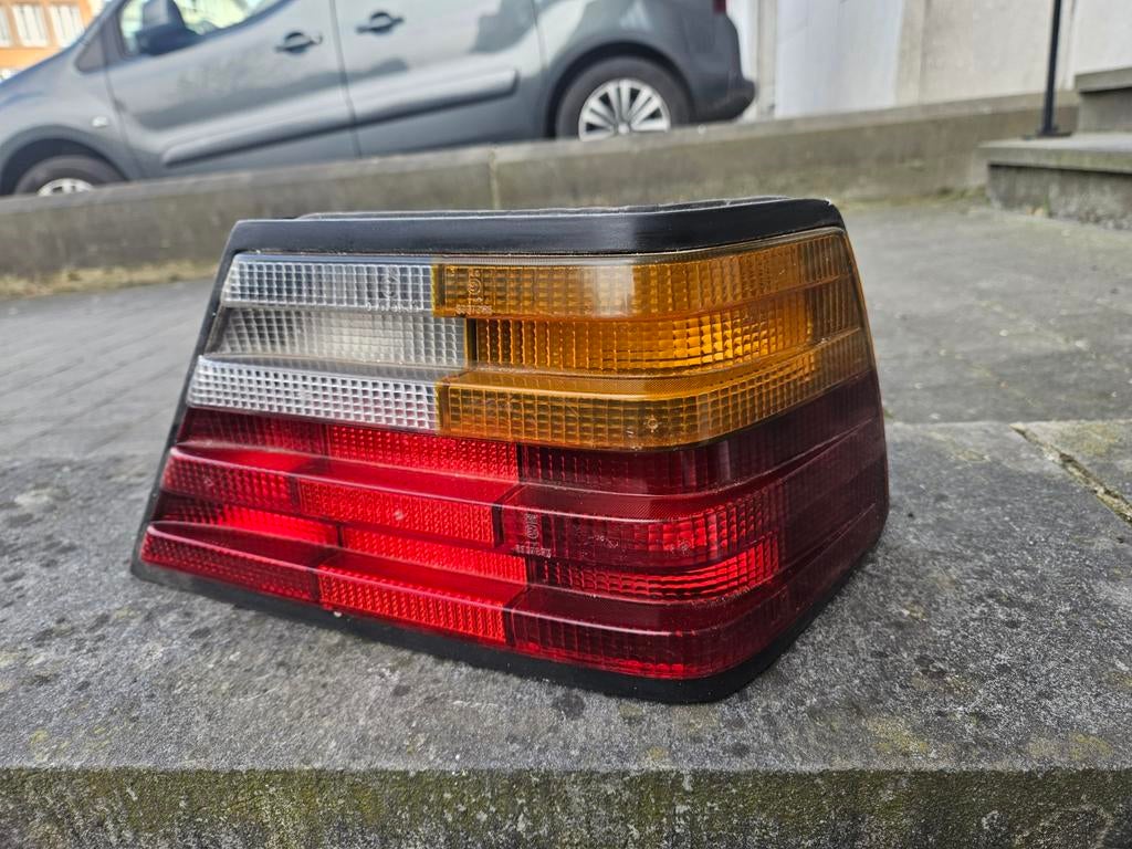 Phare arriere w124, Ophalen, Gebruikt, Mercedes-Benz